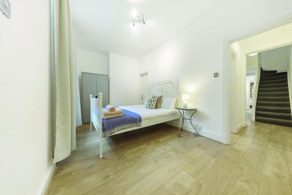 3 Bedroom Apartment In Westminster London Exterior photo